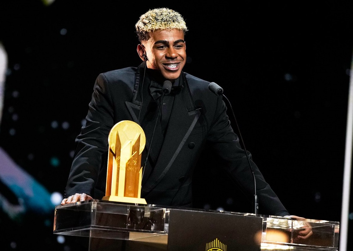 Gagal di Ballon d’Or, Lamine Yamal Catat Sejarah di Kopa Trophy 
